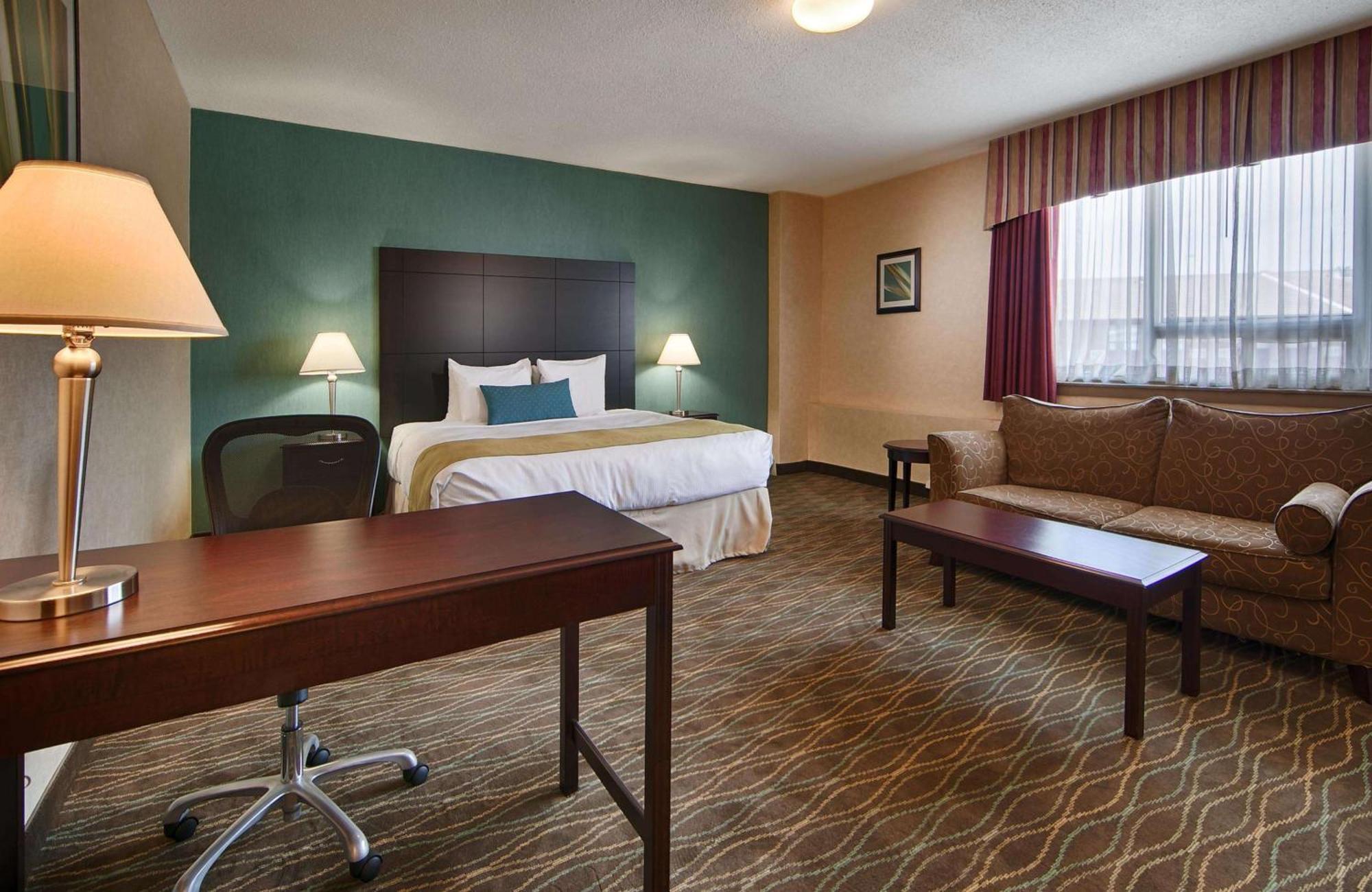 Best Western Plus Durham Hotel & Conference Centre Oshawa Exterior foto