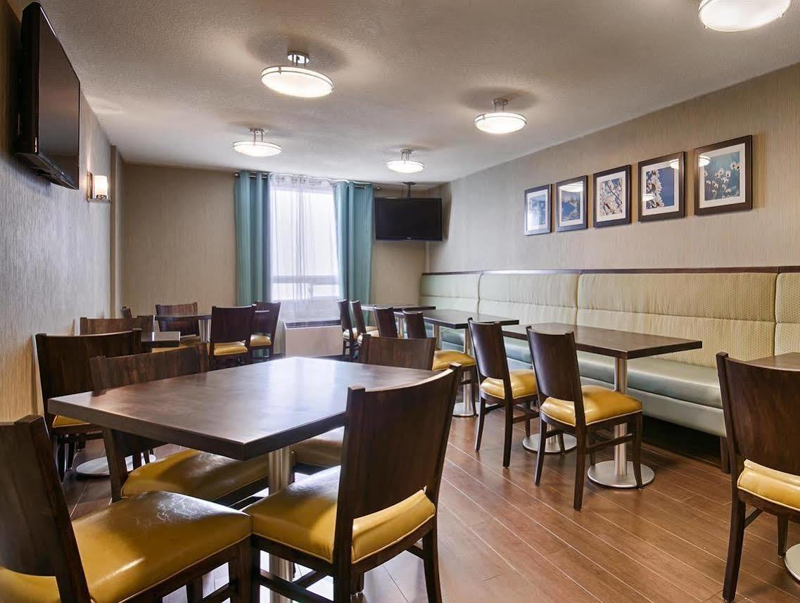 Best Western Plus Durham Hotel & Conference Centre Oshawa Exterior foto